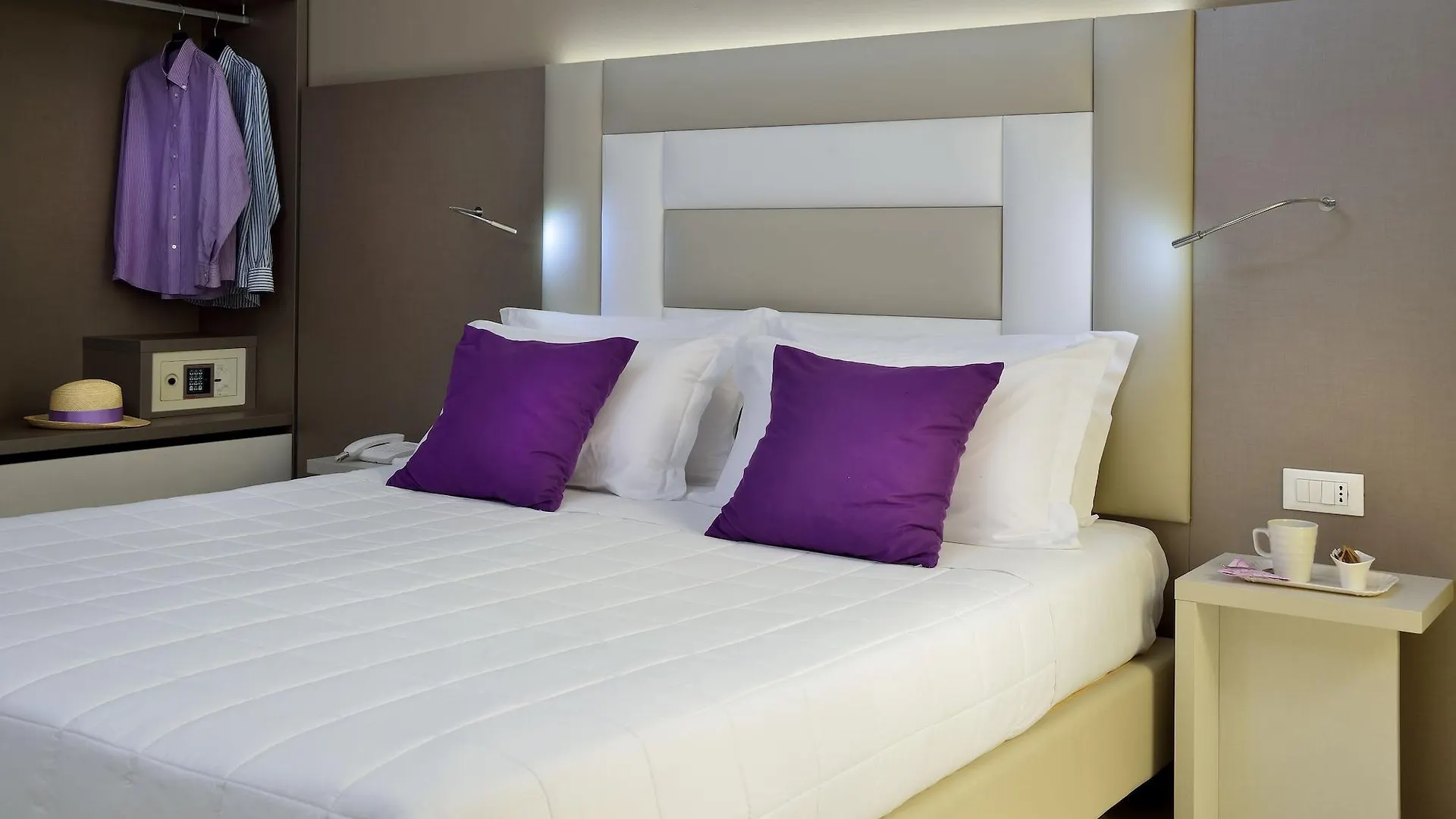 Hotel Boemia Riccione Italy