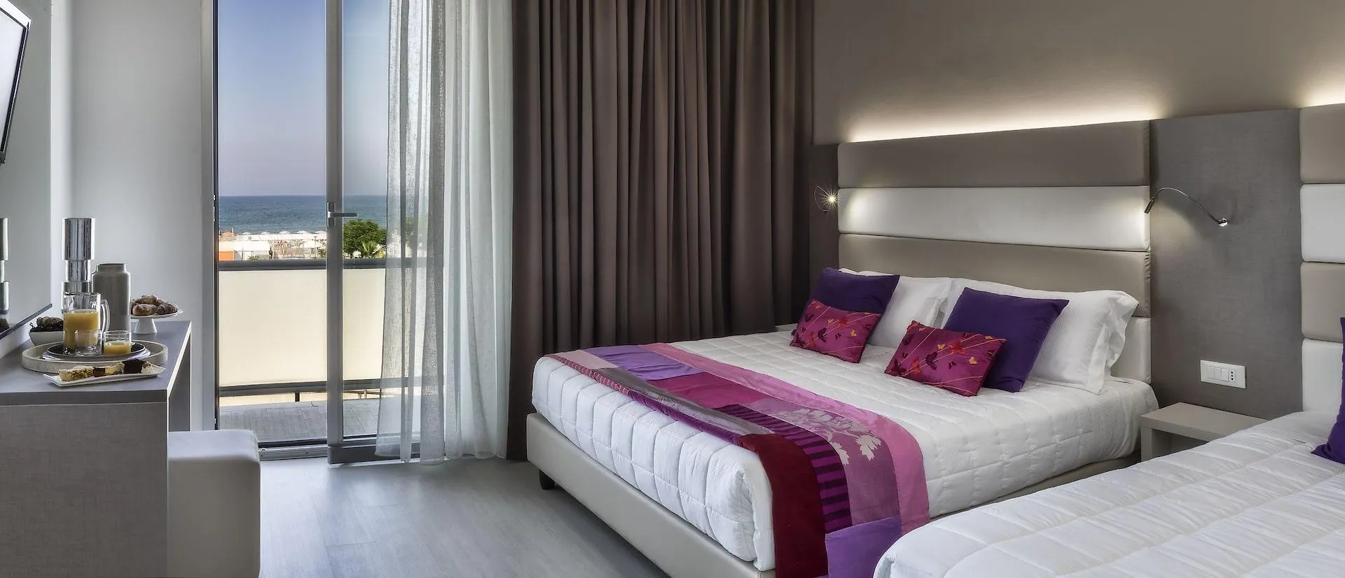 Hotel Boemia Riccione Italy