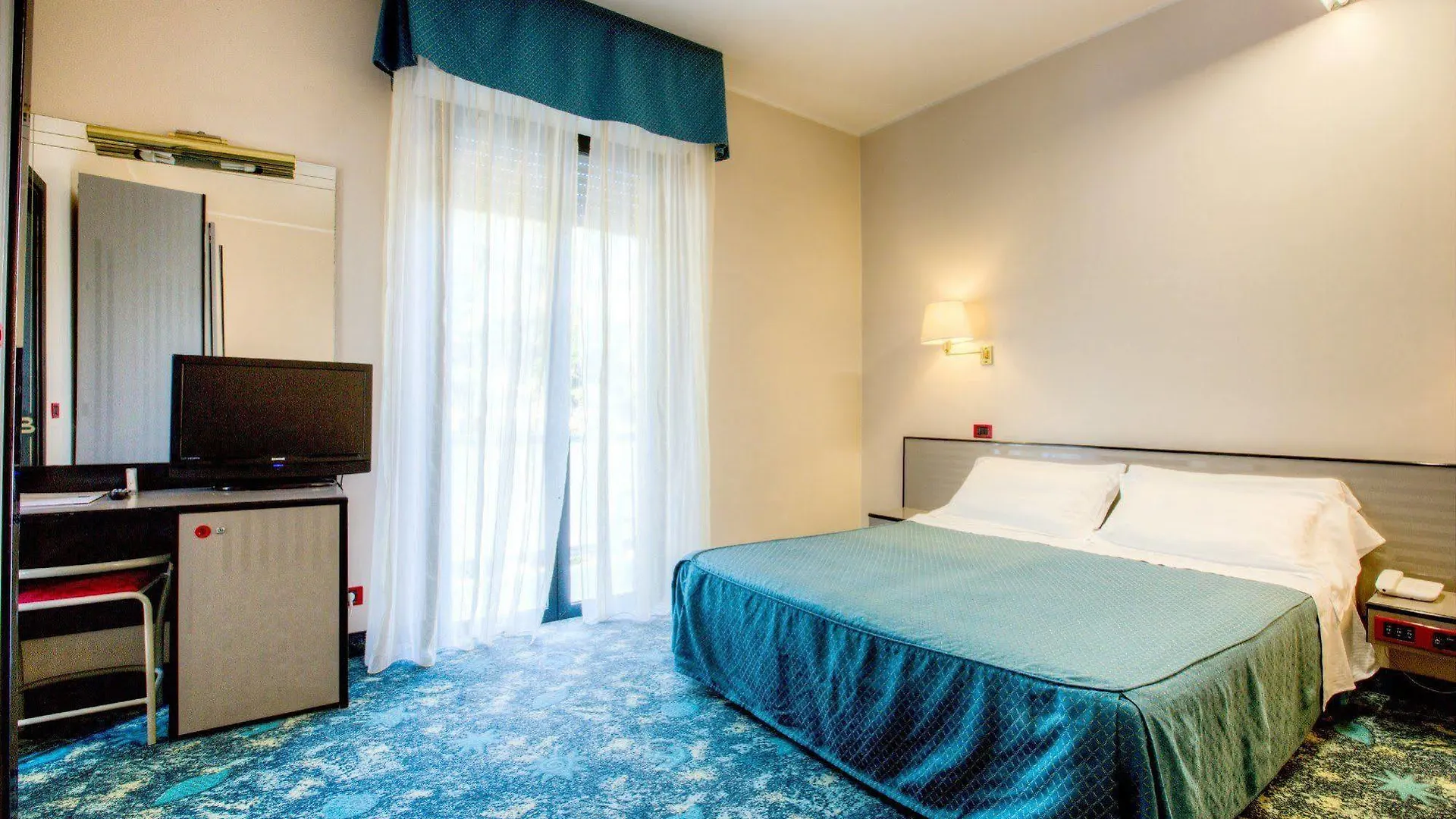 Hotel Boemia Riccione Italy