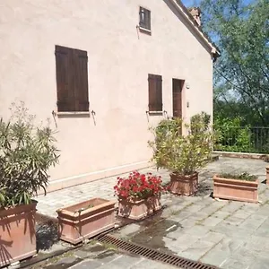 House In Montegridolfo