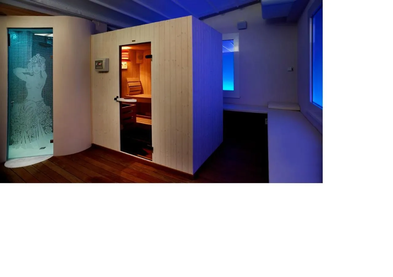 ****  Hotel Boemia Riccione Italië